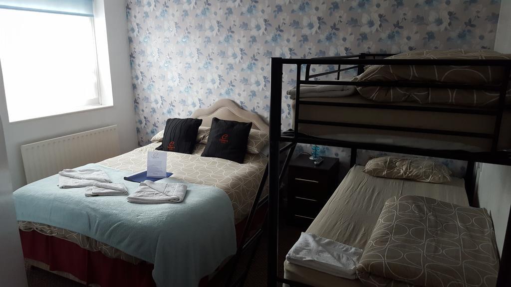 Uk Travel & Hospitality Ltd Ta Canberra Hotel Blackpool Eksteriør billede