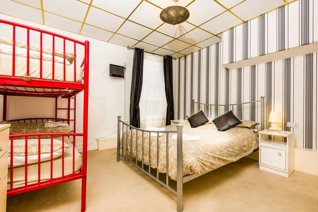 Uk Travel & Hospitality Ltd Ta Canberra Hotel Blackpool Eksteriør billede